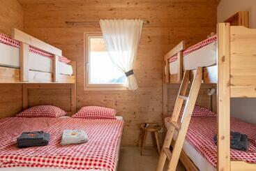 Chalet Diognysos B&b, Boutique
