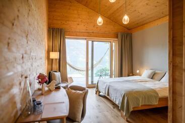 Chalet Diognysos B&b, Boutique