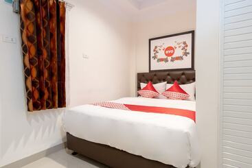 هتل Oyo 621 Vania Residence