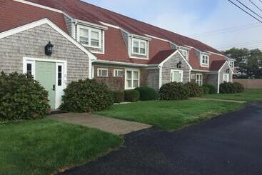 Cape Winds Resort