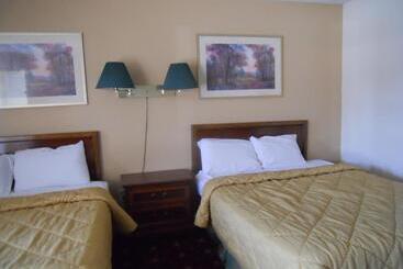 Cascades Motel   Chattanooga