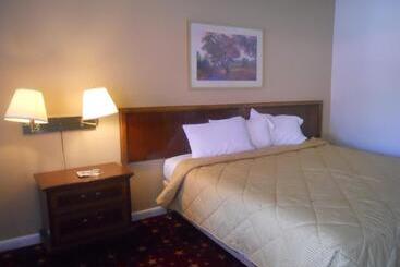 Cascades Motel   Chattanooga