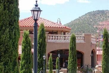 Cedars Resort