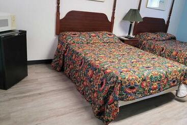 هتل Budget Inn