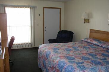 هتل Budget Inn