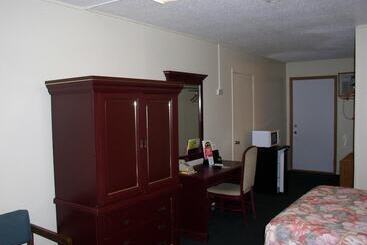 هتل Budget Inn