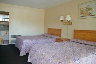 هتل Budget Inn