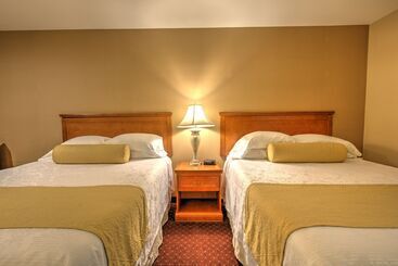 هتل Burbank Inn And Suites