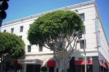 هتل Carmel Santa Monica