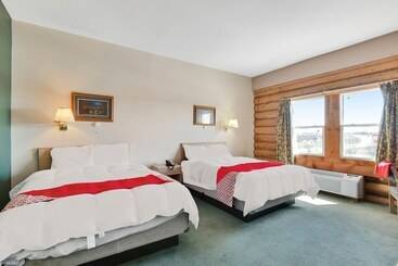 هتل Casa Loma Economy Inn