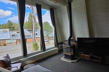 هتل Cinnamon Bear Inn