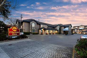 هتل Clarion Inn Silicon Valley