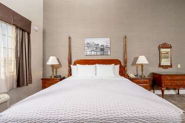 هتل Clarion Inn Silicon Valley
