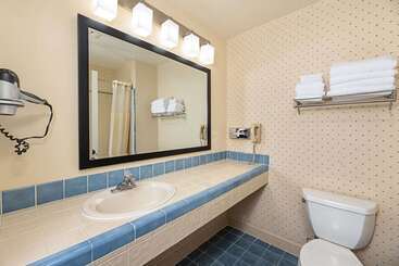 هتل Clarion Inn Silicon Valley