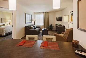 فندق Mainstay Suites Kansas City Overland Park