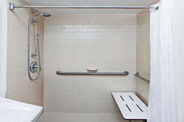 هتل Mainstay Suites Kansas City Overland Park