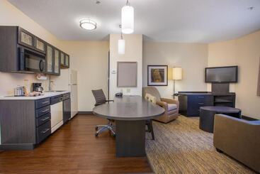 Hotel Mainstay Suites Kansas City Overland Park