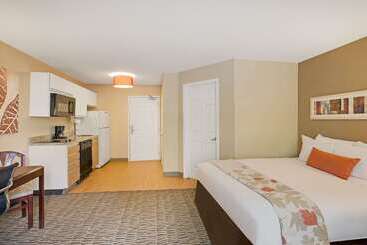 هتل Mainstay Suites Orlando Altamonte Springs