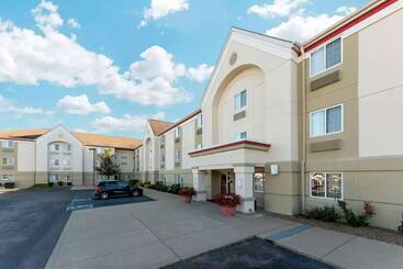 Hotel Mainstay Suites   Wichita Ne