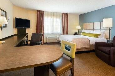 Hotel Mainstay Suites   Wichita Ne