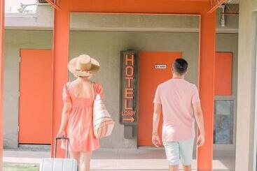 هتل The Skylark, A Palm Springs