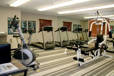 هتل Sonesta Simply Suites Fort Worth