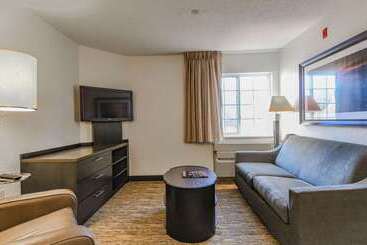 هتل Sonesta Simply Suites Huntsville Research Park