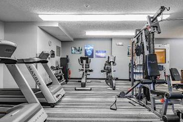 هتل Sonesta Simply Suites Huntsville Research Park