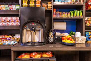 هتل Sonesta Simply Suites Miami Airport Doral