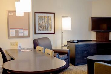호텔 Sonesta Simply Suites Pittsburgh Airport