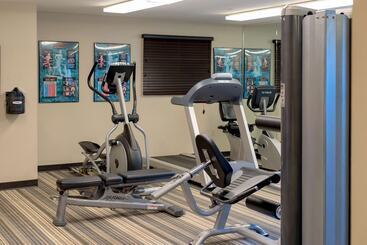 هتل Sonesta Simply Suites Pittsburgh Airport