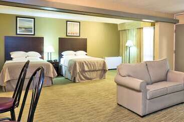 هتل Wyndham Garden Ann Arbor
