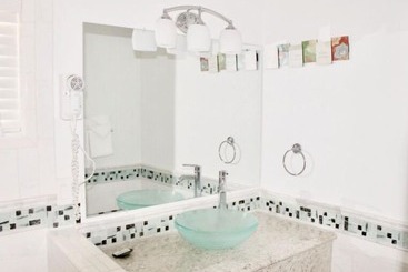 مُتل Cascade Lodge