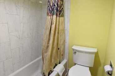 مُتل Great Plains Budget Inn