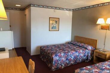 مُتل The Hastings Inn Salina