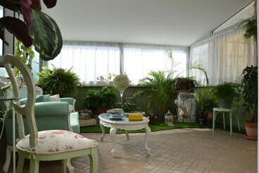 تختخواب و صبحانه La Casa Di Angy