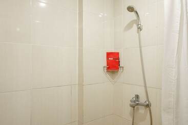 هتل Reddoorz Plus Near Sangkareang Park