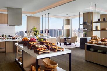 هتل The Ritzcarlton, Xi An