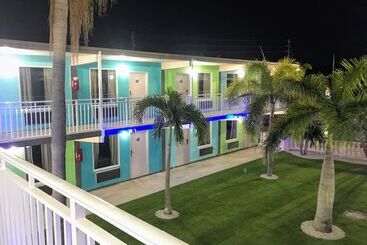 مُتل Tropical Inn & Suites, Downtown Clearwater