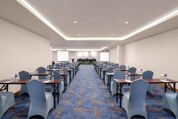 هتل Golden Tulip Springhill Lampung