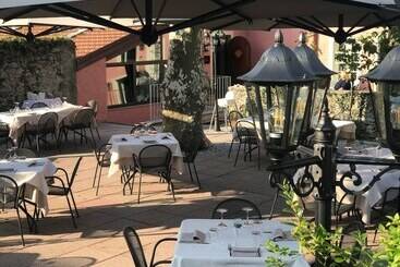 هتل Locanda Capolago