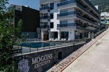 هتل Mogons Exclusive