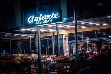 هتل Villa Grande