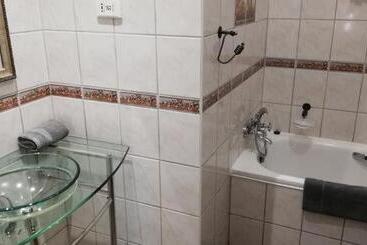 پانسیون Anandi Guesthouse Mariental