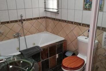 پانسیون Anandi Guesthouse Mariental