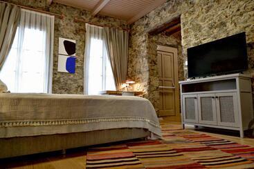 Bono Hotel Old Town