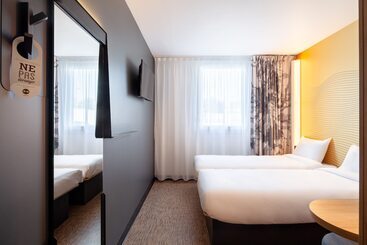 B&b Hotel Igny Palaiseau