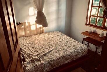 Woodstock Hostel