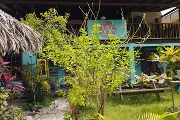 Woodstock Hostel