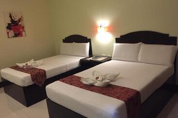酒店 Hollywood Suites